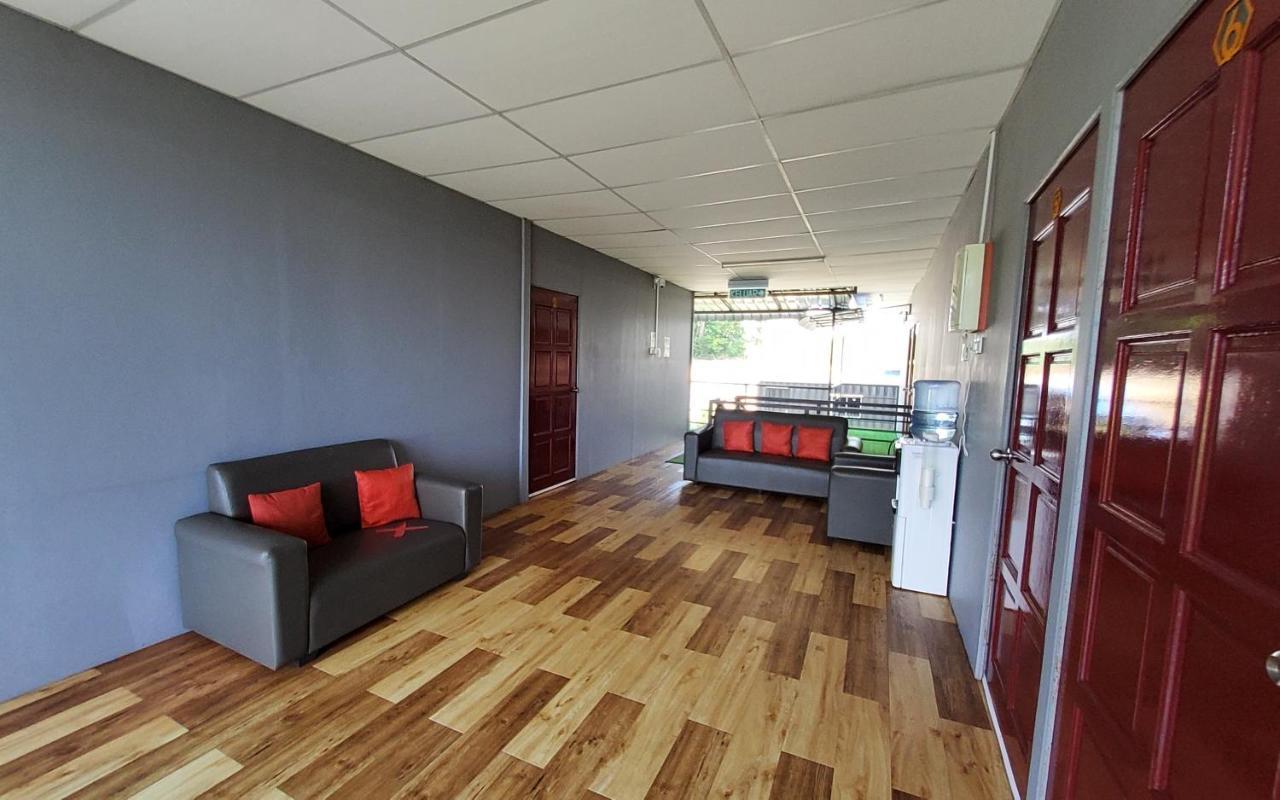 Pd Guesthouse Port Dickson Bagian luar foto